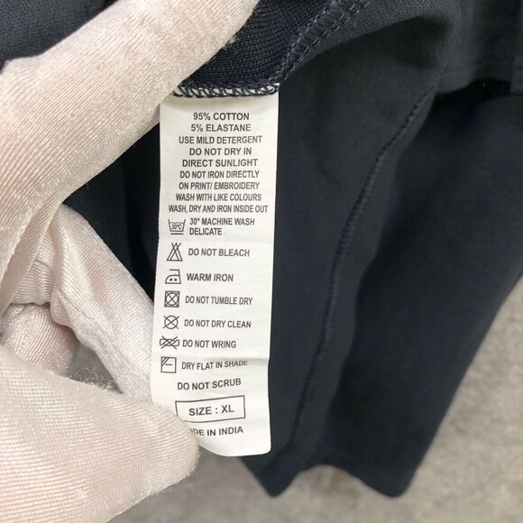 United Colors Of Benneton Off Shoulder Ruffle Top Womens XL Black Cropped - Picture 8 of 8